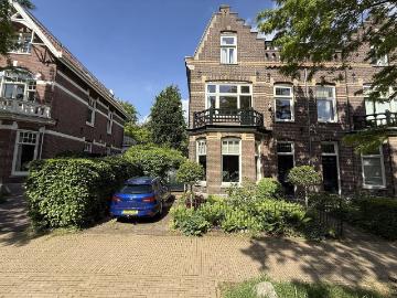 Huis te huur Johan van Oldenbarneveltlaan in Amersfoort voor € 2.950