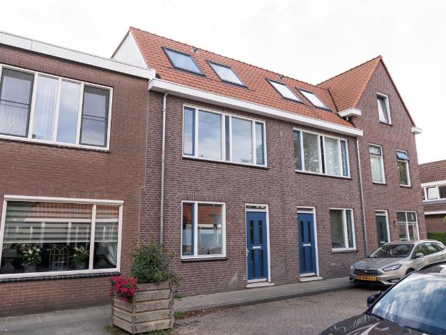 Huis te huur Oud Hoograven Noord, Burgemeester Smitsstraat in Utrecht