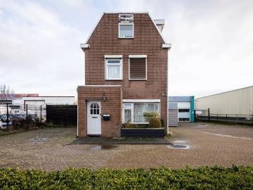 Huis te huur Oude Moerstraatsebaan in Bergen op Zoom voor € 2.100