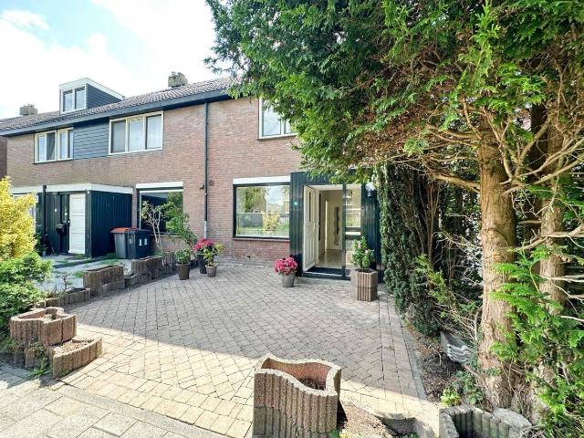 Huis te huur Lijnbaan in Monnickendam voor € 2.450