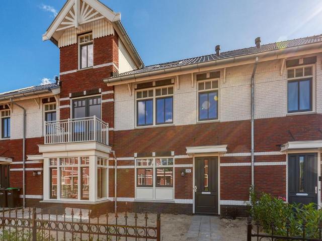 Te huur: Huis Markgraaflaan 212 in Den Haag