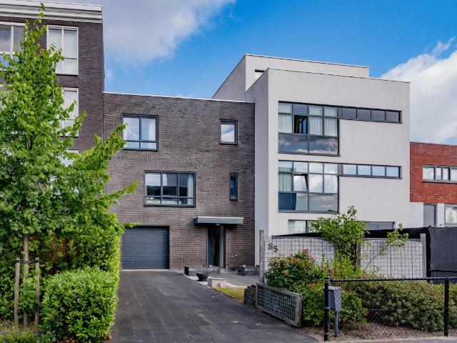 Huis te huur Marsstraat in Almere voor € 2.600