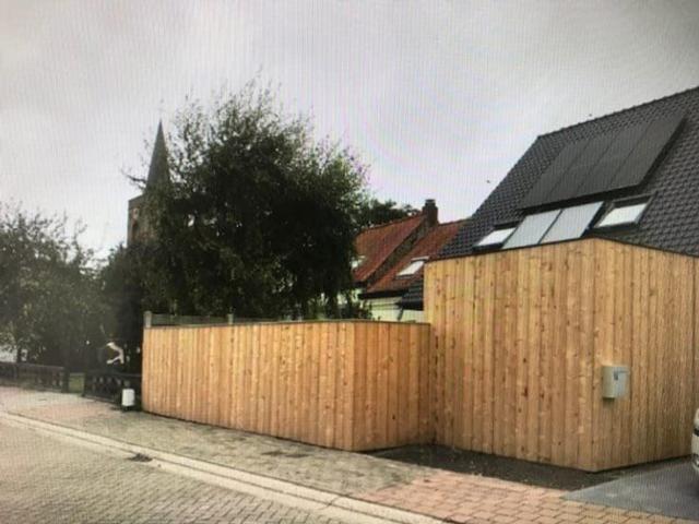 huis te huur met voor en achtertuin