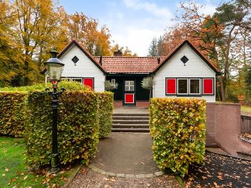 Huis te huur Noodweg 34 A in Hilversum voor € 4.750