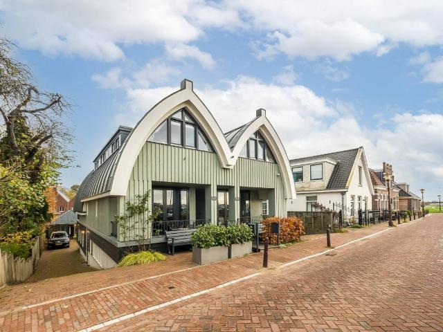 Te huur: Huis Schellingwouderdijk in Amsterdam