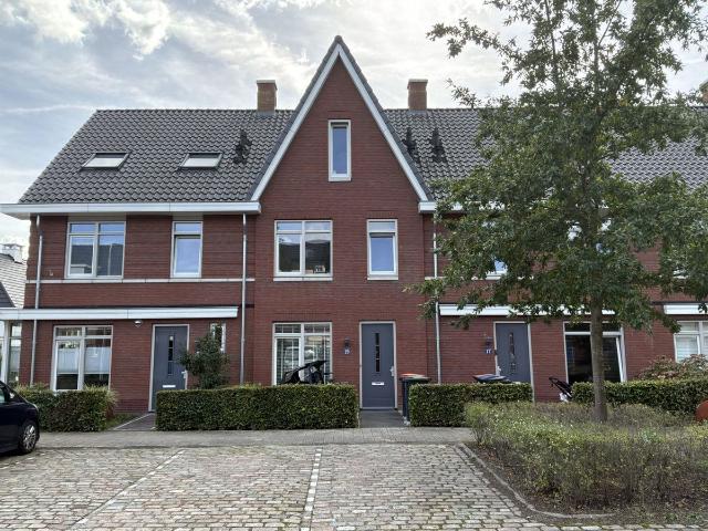Huis te huur Stappegoor Zuid, Willy den Oudenstraat in Tilburg