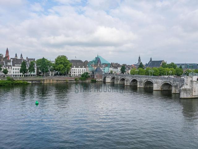 Huis te huur Stenenwal in Maastricht voor € 3.300