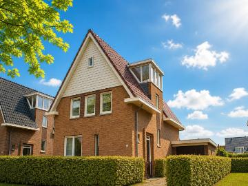 Huis te huur Strijpweg in Tull en 't Waal voor € 2.750