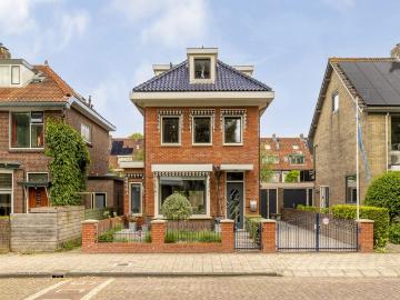 Te huur: Huis P.C. Hooftlaan 3 in Leiden