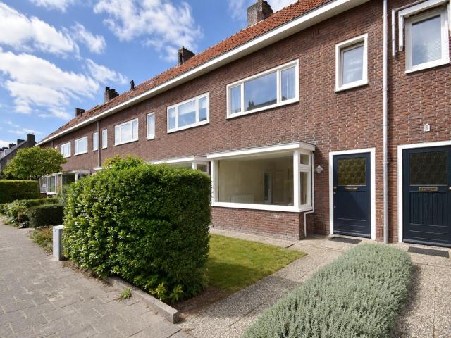 Huis te huur P.C. Hooftstraat in Breda voor € 1.995
