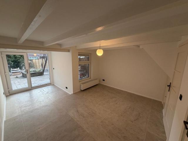 Huis te huur: Pastoriedijk 280 3195 HL Pernis Rotterdam