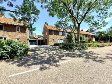 Huis te huur Pieter Lastmanweg in Amstelveen voor € 3.250
