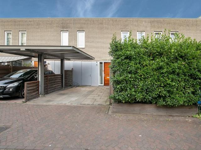 Huis te huur Professor J.H. Gunningstraat in Amsterdam voor € 3.450