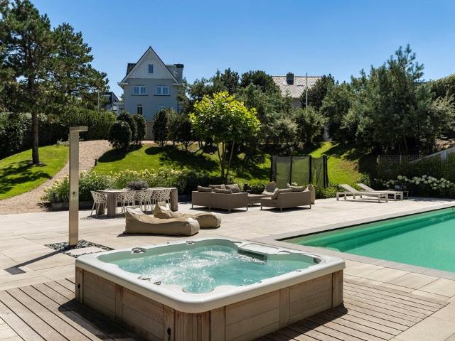 Huis te huur Rembrandtweg 30 in Noordwijk voor € 17.500
