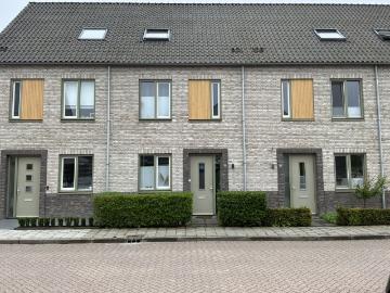 Huis te huur West, Addy Kleijngeldstraat in Helmond voor € 1.425