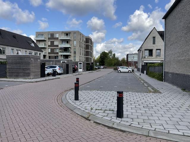 Huis te huur West, Fons Hardenbergstraat in Helmond