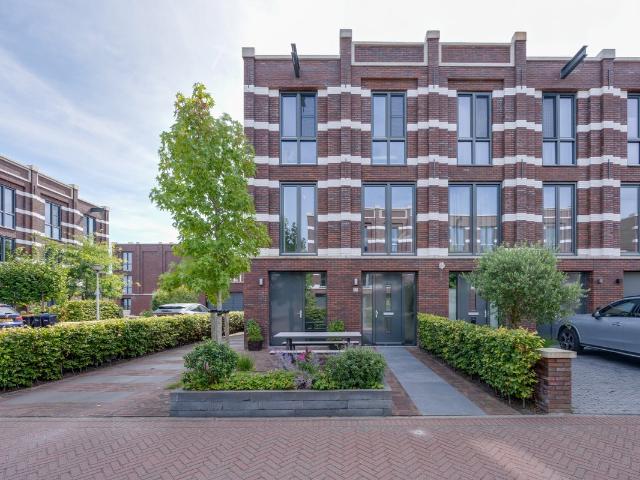 Huis te huur Thalassa in Wormerveer voor € 2.700