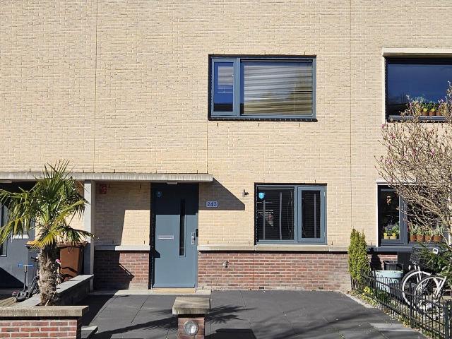 Huis te huur Tweede Oosterparklaan in Utrecht voor € 2.795
