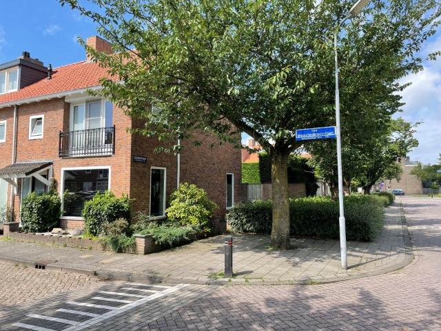 Huis te huur van Musschenbroekstraat in Den Bosch voor € 2.300