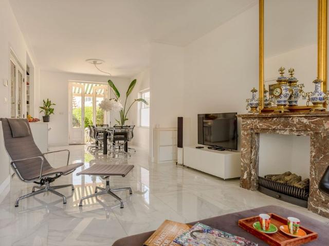 Huis te huur: Van Zuylen van Nijeveltstraat 215 2242 LE Wassenaar