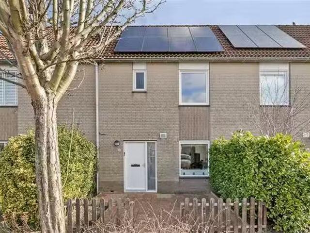 Huis te koop Contrabasweg 111 in Almere voor € 359.500
