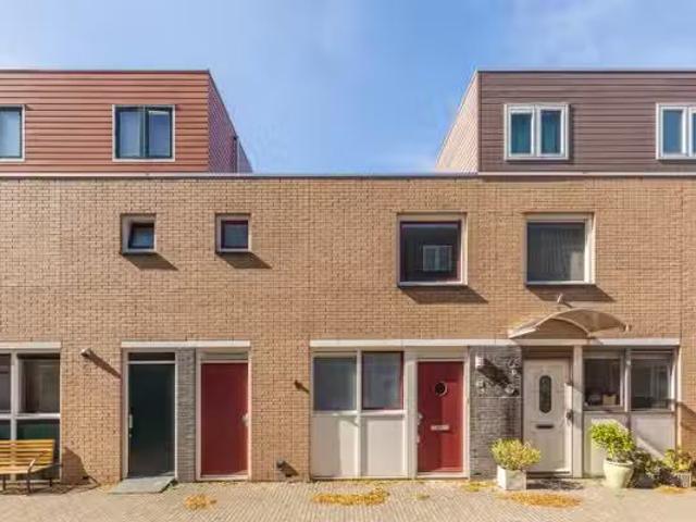 Huis te koop Cort van der Lindenkade 8 in Amsterdam voor € 575.