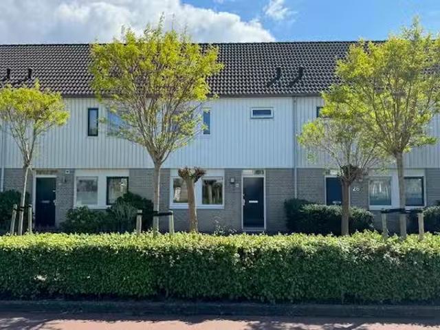 Huis te koop Charlie Chaplinweg in Almere voor € 485.000