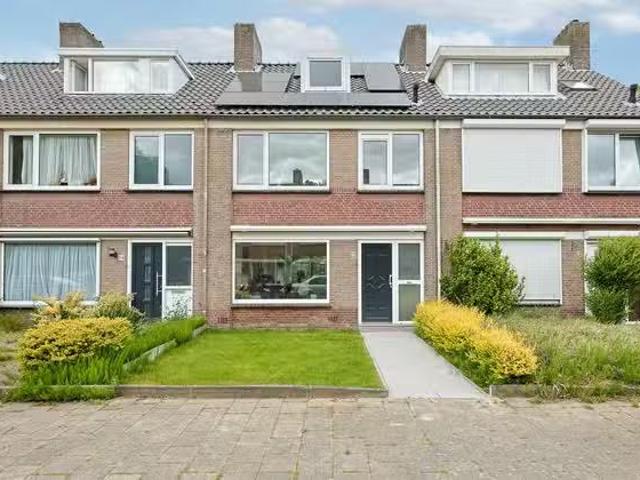 Huis te koop Chopinlaan 18 in Eindhoven voor € 425.000