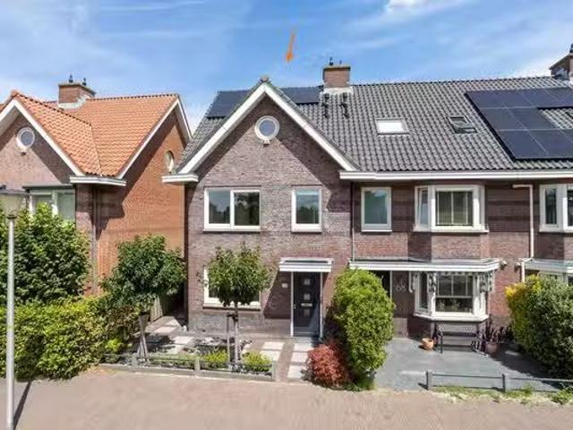 Huis te koop Cipreslaan 26 in Rotterdam voor € 725.000
