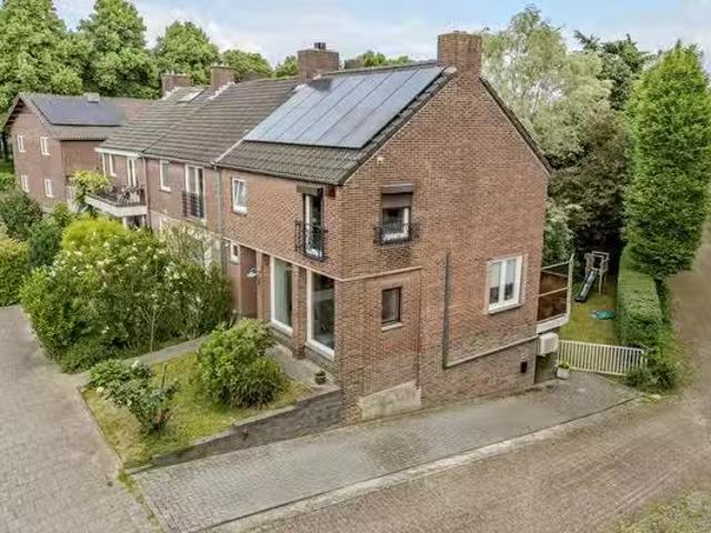 Huis te koop Cramer van Brienenstraat 89 in Maastricht voor €.