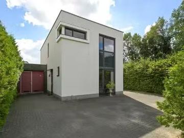Huis te koop Abdis Heilwichstraat 33 in Den Haag voor € 875.000