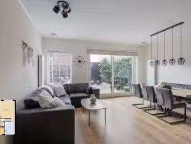 Huis te koop Abraham Maatstraat 32 in Vlaardingen voor € 409.000
