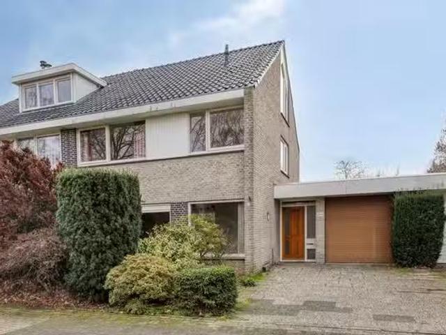 Huis te koop Agatha Christielaan 17 in Eindhoven voor € 600.000