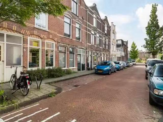 Huis te koop Apothekersdijk in Leiden voor € 769.000