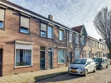 Huis te koop Arent van 's Gravesandestraat 28 in Tilburg voor.