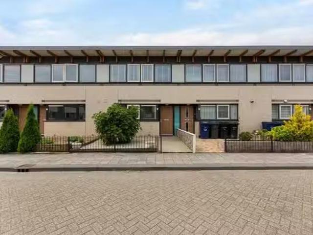 Huis te koop Asterixstraat in Almere voor € 410.000
