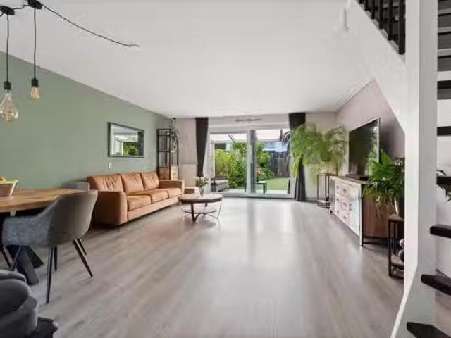 Huis te koop Asterstraat 6 in Almere voor € 390.000