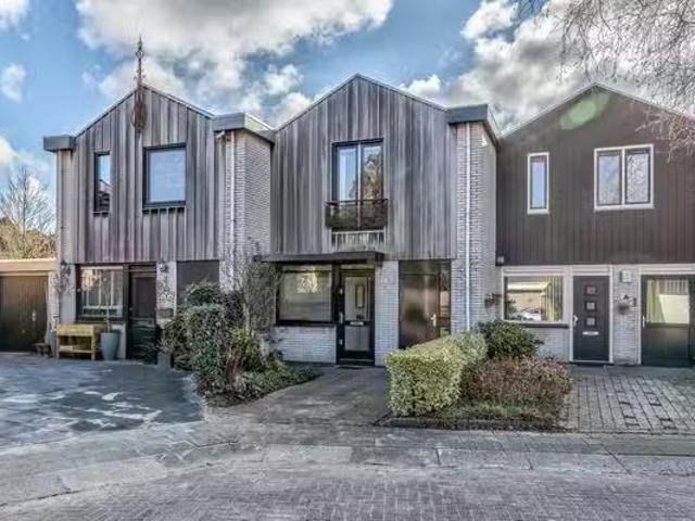 Huis te koop Augusta de Witstraat 11 in Rotterdam voor € 400.000