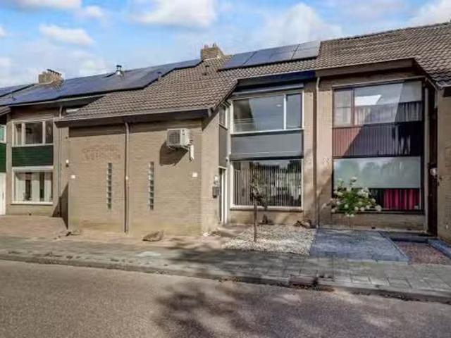 Huis te koop Baarlosestraat in Venlo voor € 319.000