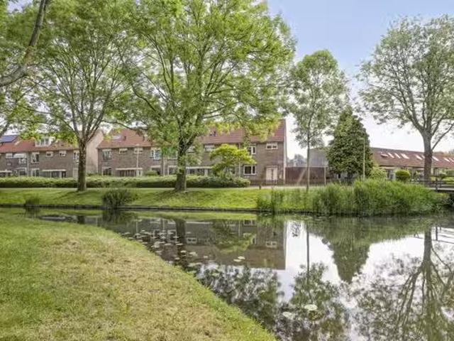Huis te koop Bandijk 70 in Purmerend voor € 450.000