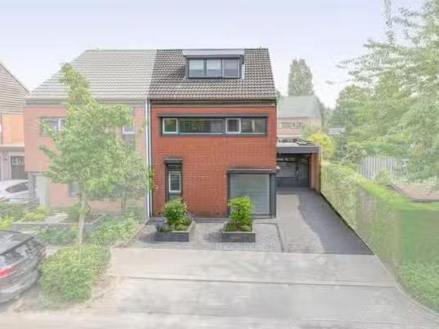 Huis te koop Beckersweg 39 in Venlo voor € 519.000