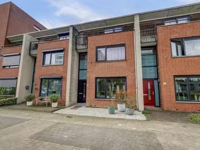 Huis te koop Bisschop Hoensbroeckstraat in Venlo voor € 425.000