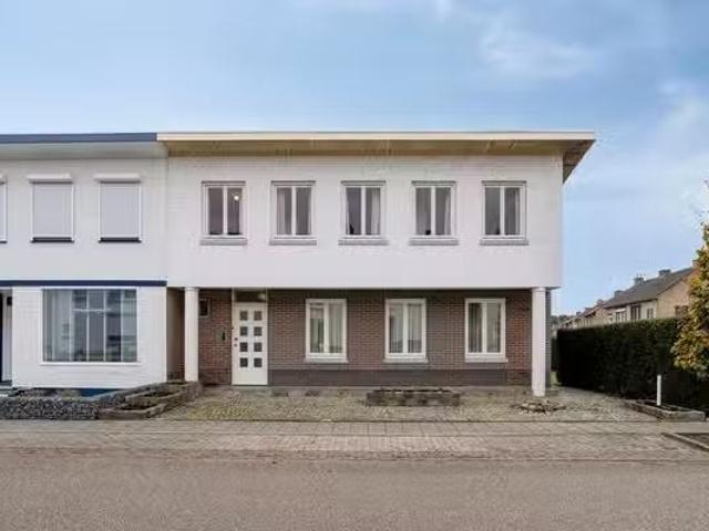 Huis te koop Bloemenweg 62 in Maastricht voor € 435.000