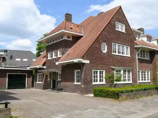Huis te koop Broerelaan 5 in Eindhoven voor € 1.790.000
