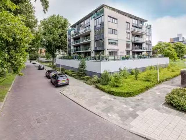 Huis te koop Bromostraat 27 in Purmerend voor € 545.000