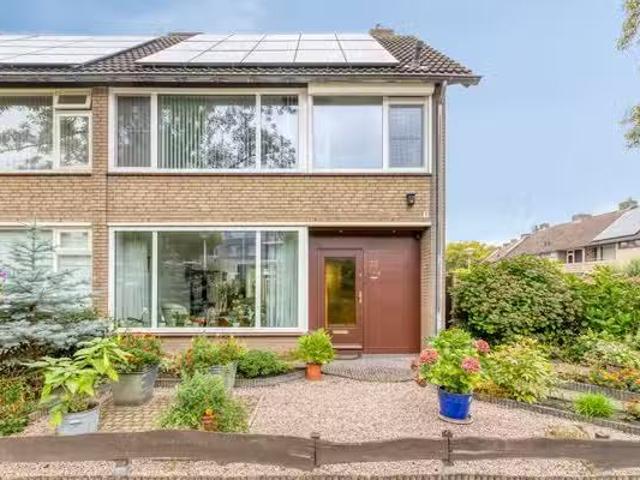 Huis te koop Busweg 84 in Eindhoven voor € 550.000