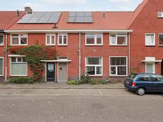 Huis te koop Goudenregenstraat 3 in Eindhoven voor € 450.000