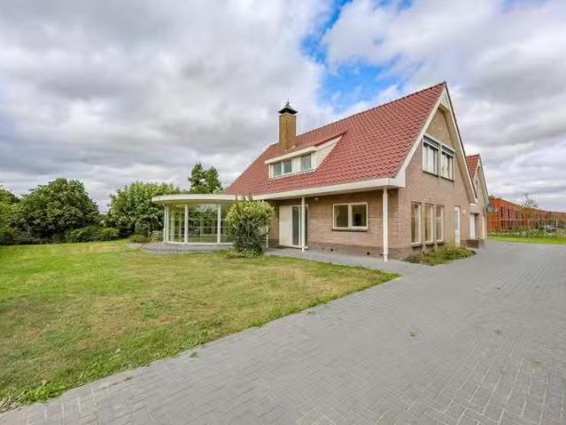 Huis te koop Goudplevierweg 5 in Almere voor € 1.250.000