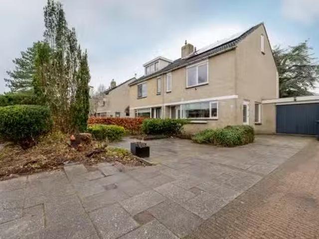 Huis te koop Gebr. Conijnstraat 41 in Purmerend voor € 685.000