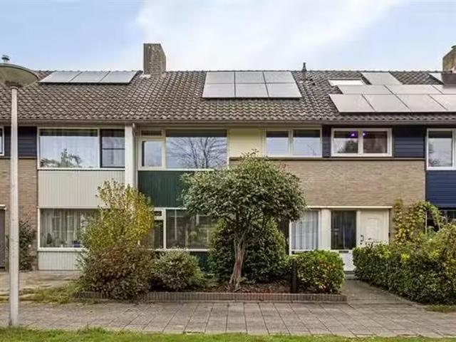 Huis te koop Generaal Dibbetslaan 71 in Eindhoven voor € 425.000